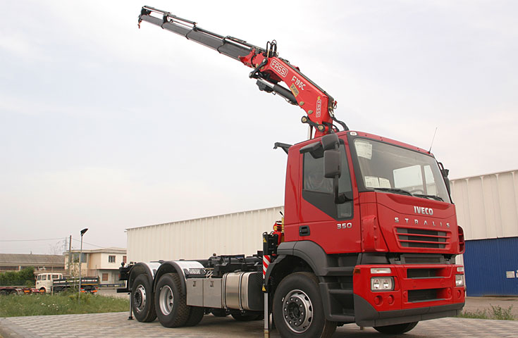 F195A.2 e-dynamic